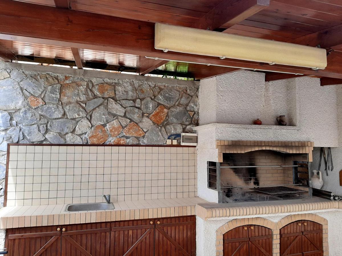 Iro'S House Apartman Hriszí Aktí Haniá Kültér fotó